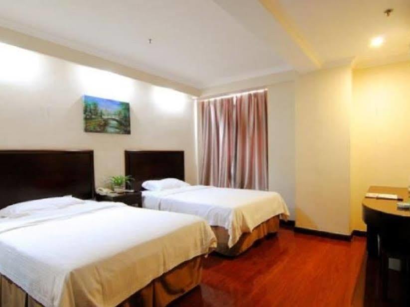 Greentree Inn Chongqing North Railway Station Express Hotel Exteriér fotografie